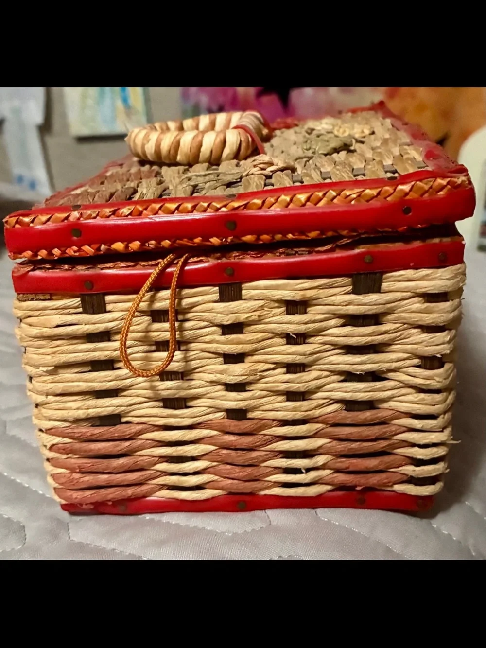 Vintage Sewing Basket 1960’s 70’s